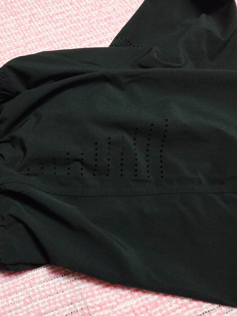 EUC Under Armour Women's Black Running Shorts Built-In Panties Fitted Large Poly - Picture 5 of 13